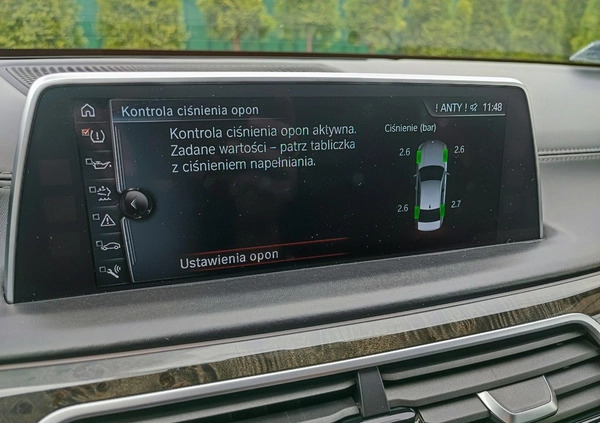 BMW Seria 7 cena 155000 przebieg: 125515, rok produkcji 2016 z Piotrków Trybunalski małe 781